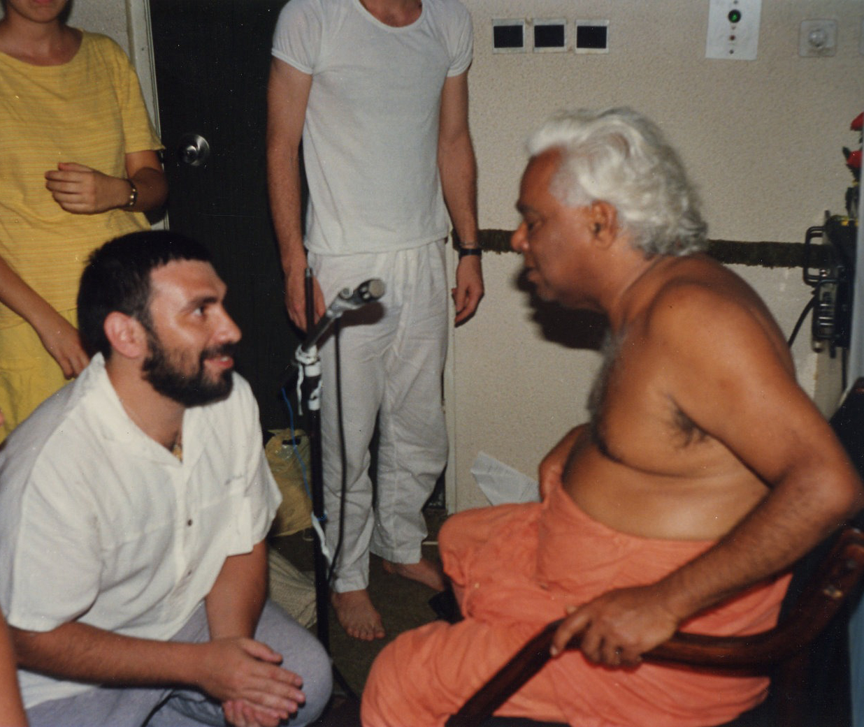 Prabhuji with Swami Vishnu 3