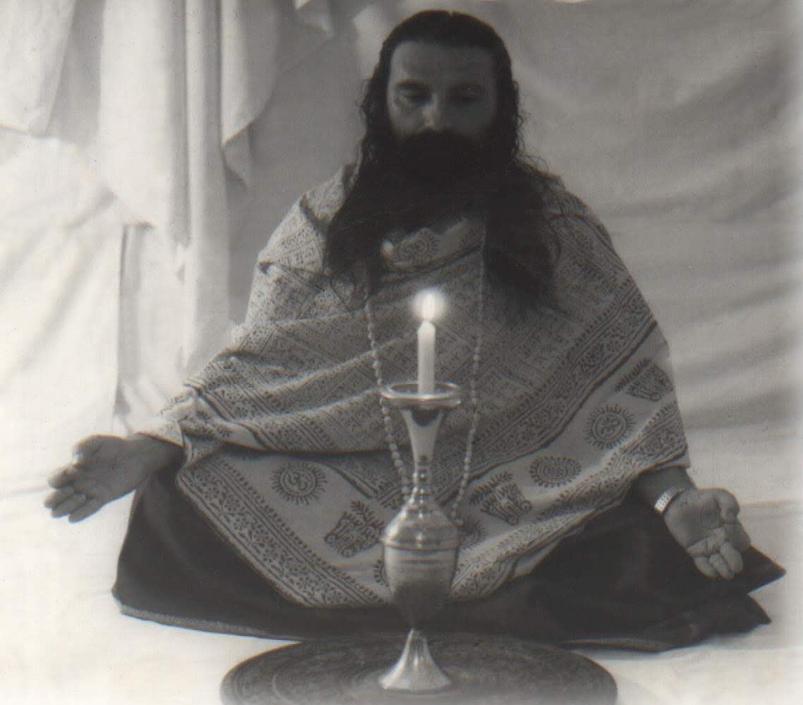 Young Prabhuji practice yoga 1